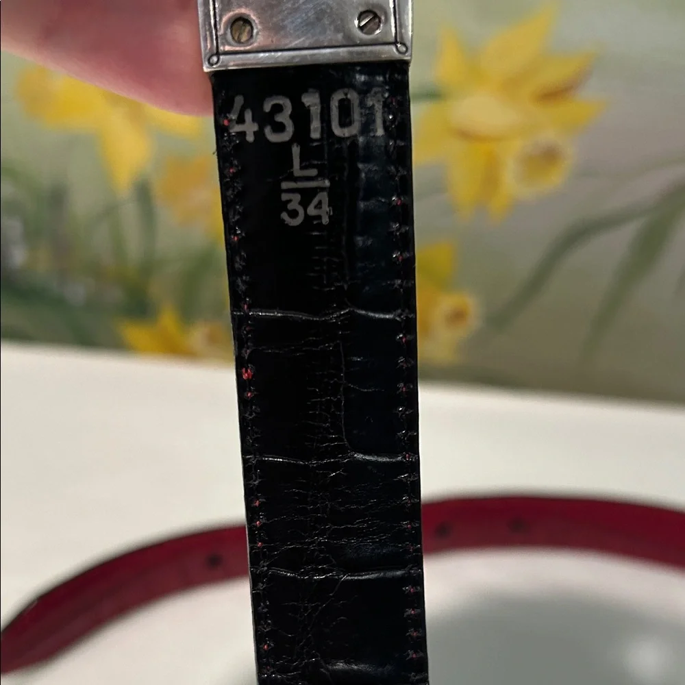 Vintage Brighton Reversible Black and Red Leather Croc-Embossed Belt.#43101